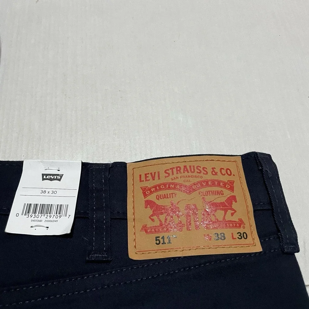 New Levi's 511 Slim Pants Mens 38 X 30 Navy Blue All Seasons Tech Stretch Chinos